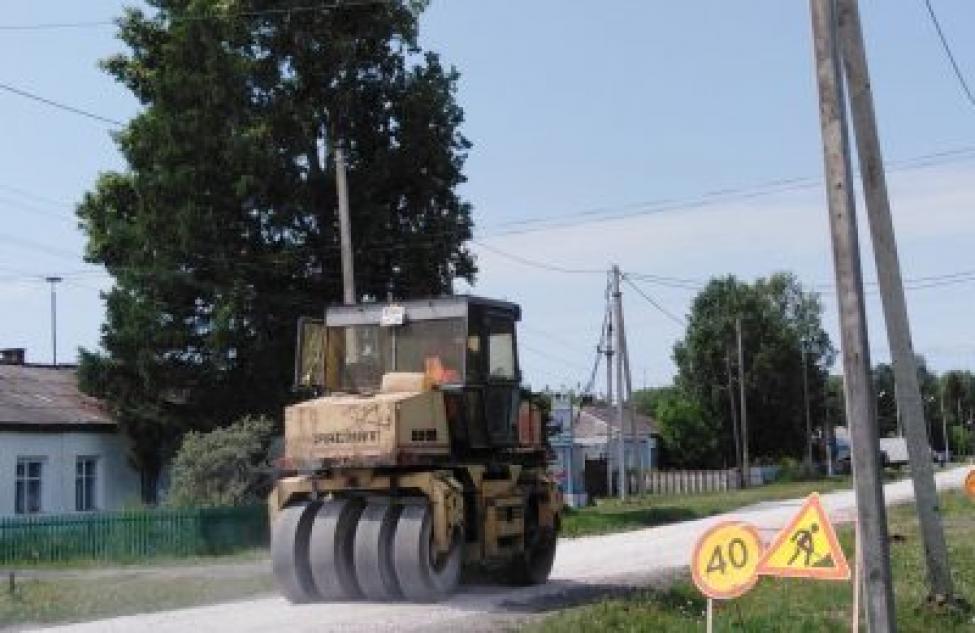 В шубу из щебня одели Северную улицу райцентра