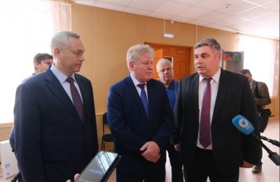 Губернатор Андрей Травников высоко оценил сбор гуманитарной помощи новосибирцами для ДНР и ЛНР