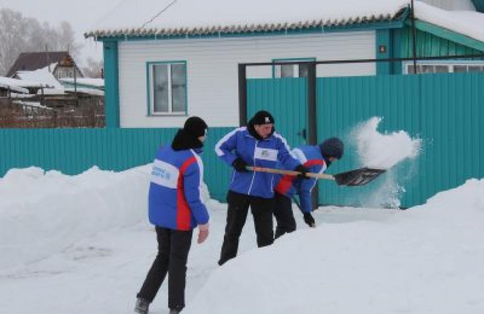 Молодёжный «Снежный десант» высадился в селе Заречье