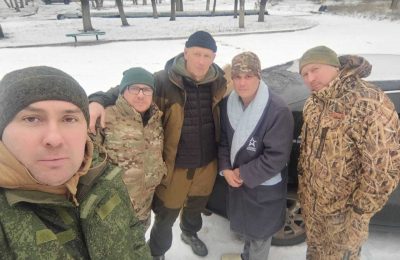 Мирных жителей из Авдеевки вывозят новосибирские «отцы»