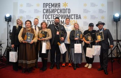 На форуме «Дикоросы» вручили первую в истории Премию сибирского гостеприимства и туризма