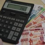 Как получить пенсионные накопления одной выплатой объяснил глава СФР области
