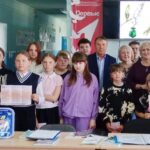 Венгеровские поэты стихами говорили о войне с учениками Ключевской школы