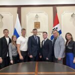Участники программы «Герои НовоСибири» встретились с молодёжью региона