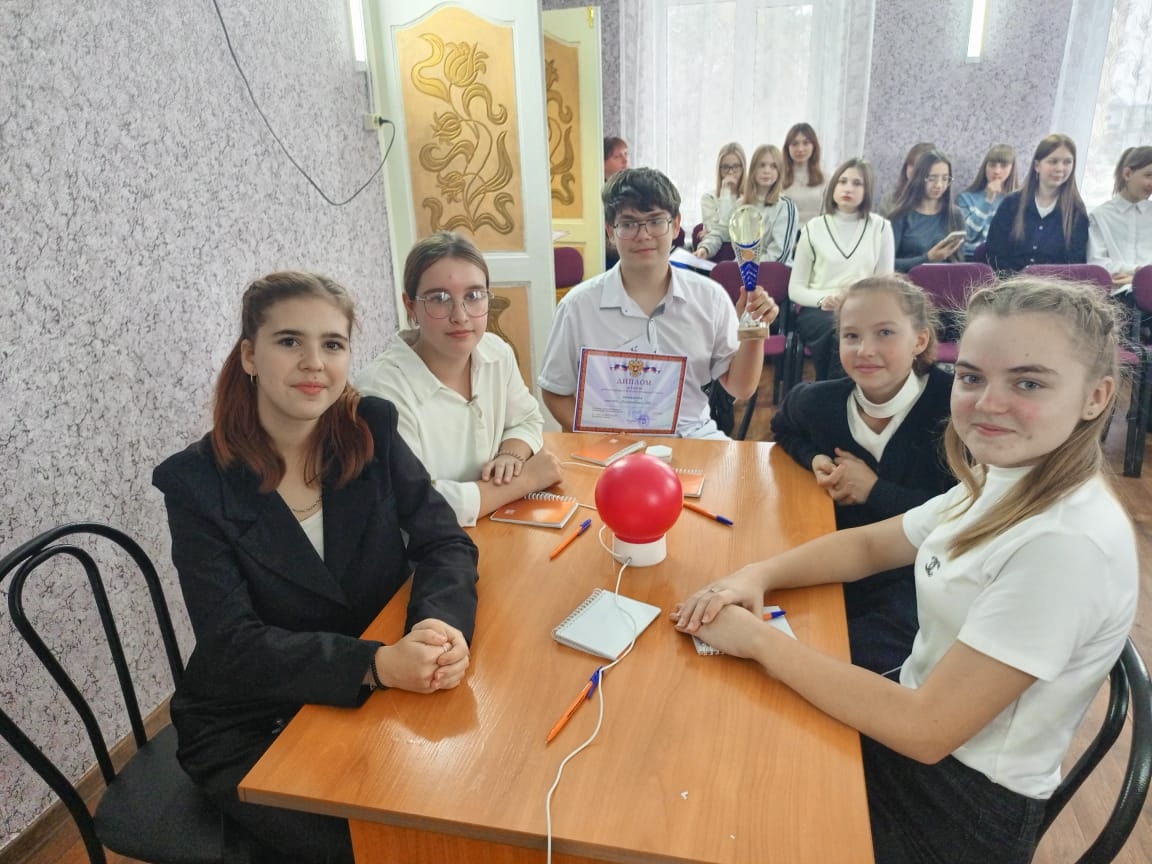 “Знатоки” из Меньшиково вновь на пьедестале