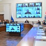 Губернатор поручил дорожникам и главам муниципалитетов перейти в усиленный режим содержания дорог в период снегопада