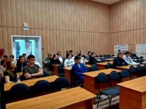 Откровенный разговор: полицейские рассказали венгеровским школьникам о правах и правонарушениях