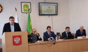 В Венгерово выбрали главу муниципального округа