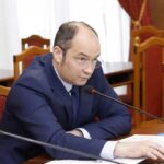 Условия должны быть равными