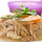 Секреты выбора и приготовления идеального новогоднего холодца