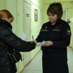 Сутки в ИВС за неявку на работы проведет женщина из Новосибирской области