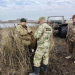 Новейшие тепловизоры и квадрокоптеры помогают инспекторам контролировать весеннюю охоту на уток в регионе