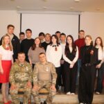 Встречу с ветеранами СВО и школьниками организовали в Венгеровской библиотеке