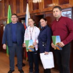 Школьницу из Заречья, бронзового призера чемпионата мира по гиревому спорту чествовали в Венгерово