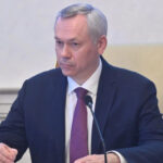 Губернатор поручил оказать оперативную помощь районам, в которых ураганом были повреждены кровли соцобъектов и многоквартирных домов