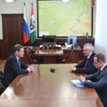 Андрей Травников и Александр Жуков обсудили возможности федеральной поддержки реализации важнейших проектов Новосибирской области