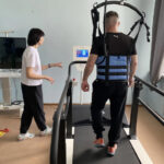 Эффективная помощь в центре «Защитник»: в Новосибирской области расширена система реабилитации участников СВО