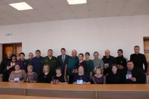 В Венгерово вручили ордена и медали семьям участников СВО