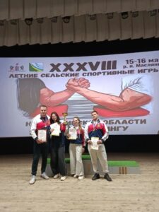 На самую высокую ступень пьедестала поднялись венгеровские силачи