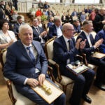 Лучших директоров предприятий Новосибирской области наградил губернатор региона