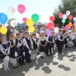 В новом учебном году новосибирские школьники не смогут использовать мобильник на уроках