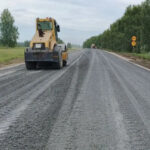 Старый Московский тракт в Новосибирской области ремонтируют по нацпроекту