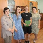 Сертификат на приобретение жилья вручили сироте