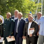 В Новосибирске чествовали десантников-пожарных и обновили парк лесопожарной техники