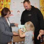 Детский сборник ИД “Советская Сибирь” “Книга для Тёмы” вручили детям с ограниченными возможностями здоровья